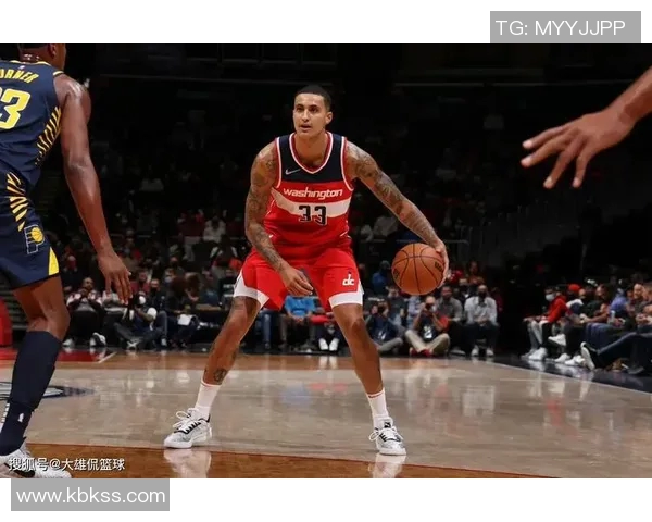 久尔久与阿尔克马尔的精彩对决分析与赛季展望